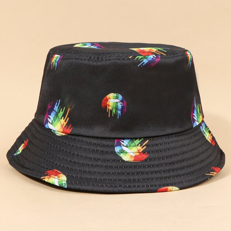 

Lips Print Bucket Hat, Black