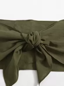 SHEIN 素色繫帶抹胸上衣和短褲套裝 - 軍綠色 - 查看 4
