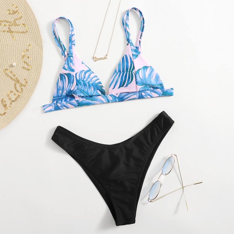 

Leaf Graphic Triangle High Cut Bikini Swimsuit, Multicolor