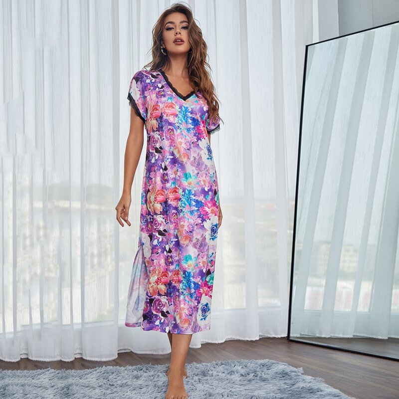 

All Over Floral Print Split Hem Contrast Lace Night Dress, Multicolor