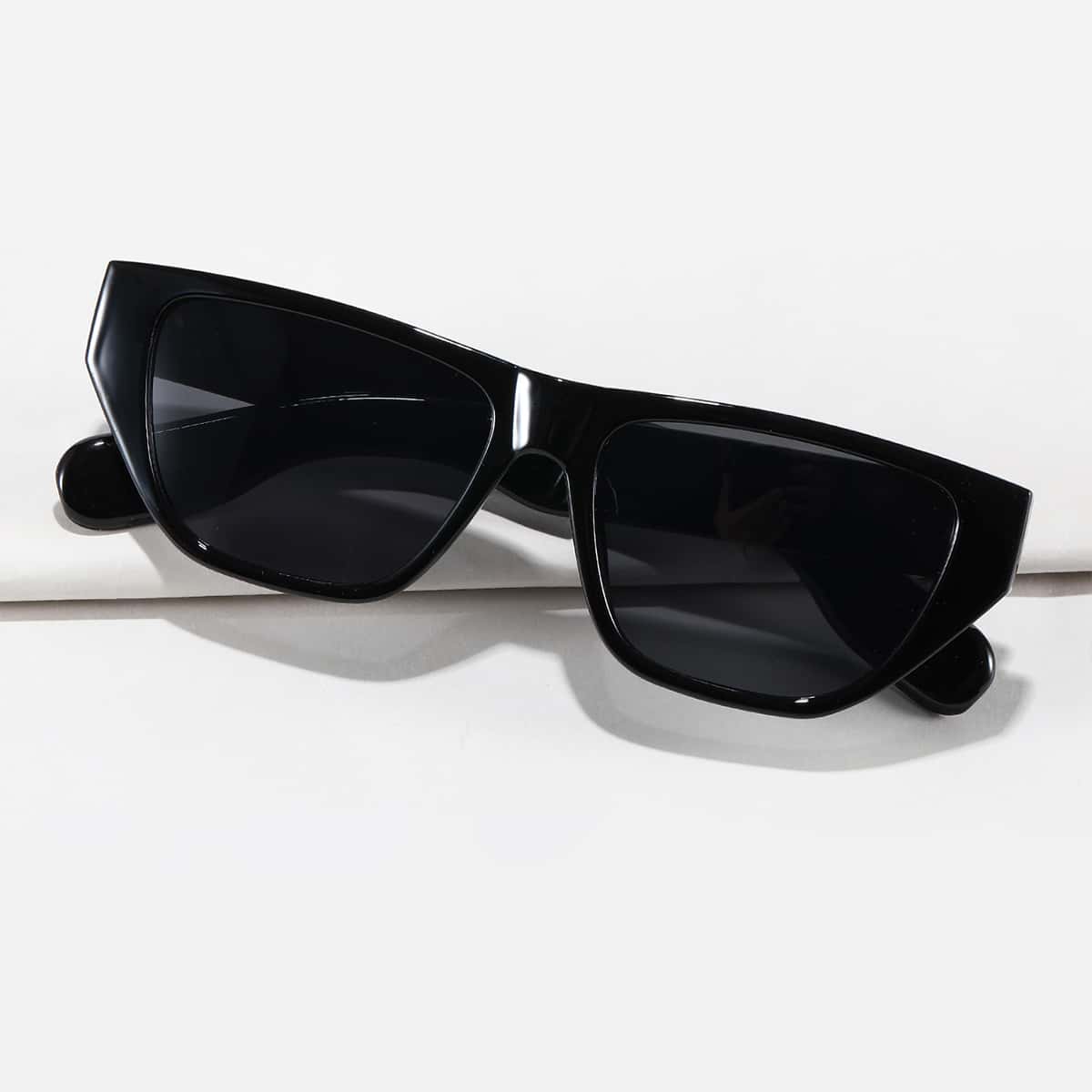 

Geo Frame Sunglasses