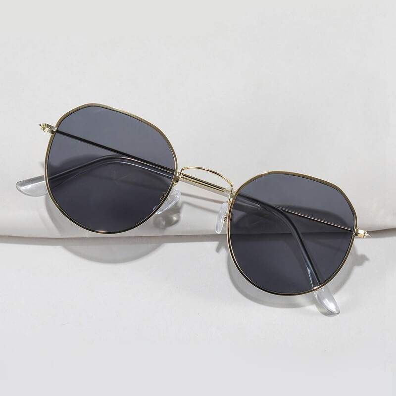 

Metal Frame Sunglasses