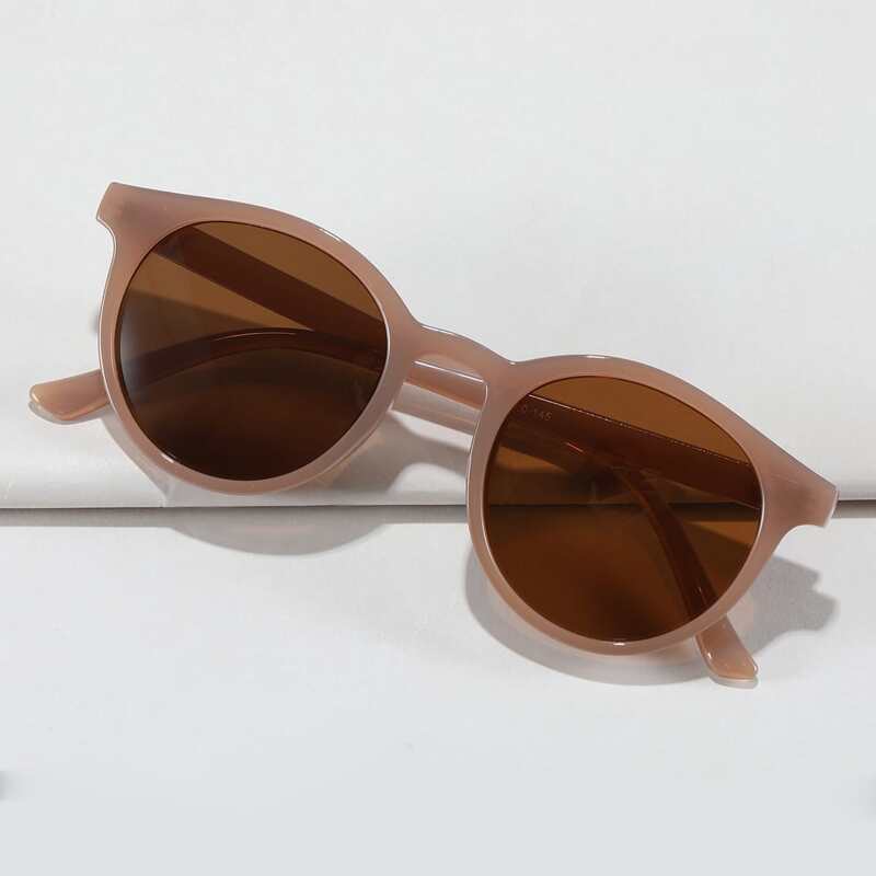 

Round Frame Sunglasses