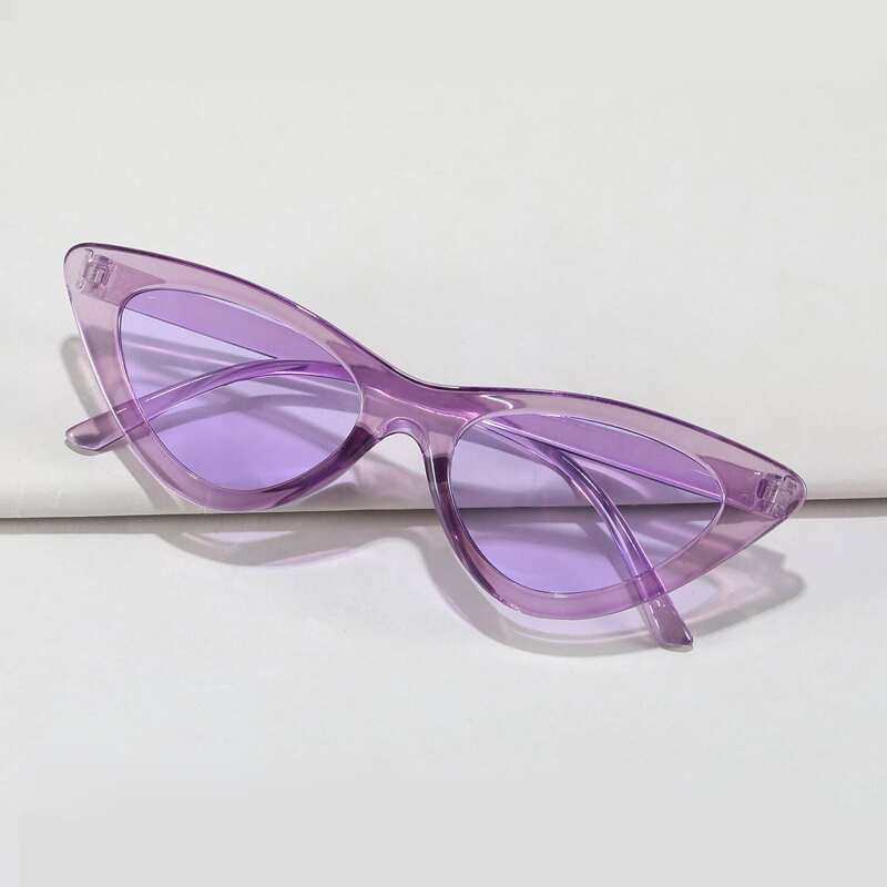 

Cat Eye Sunglasses