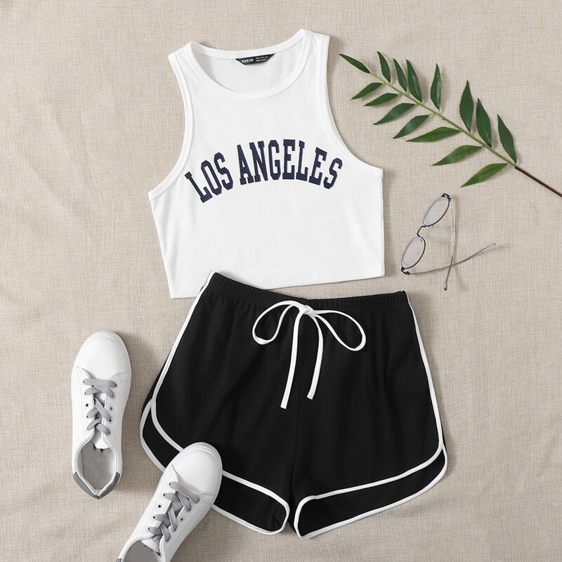 

Letter Graphic Tank Top & Contrast Binding Dolphin Shorts Set, Black and white