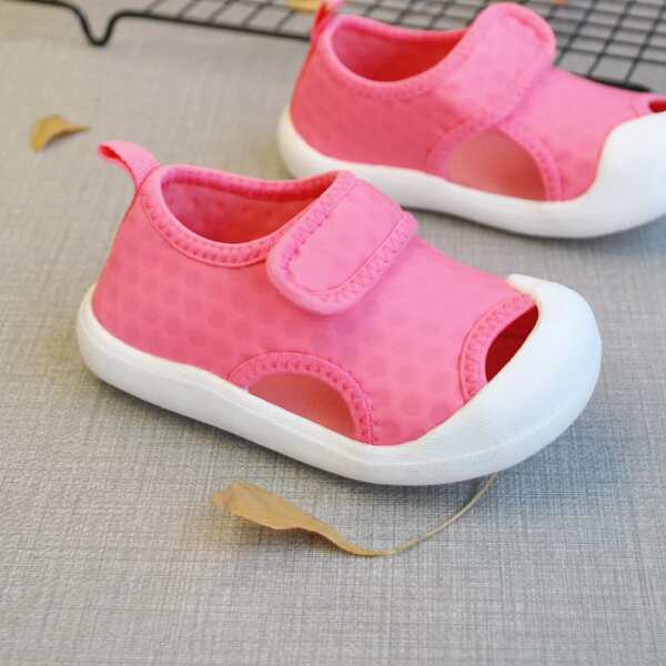 

Toddler Boys Cut Out Velcro Strap Sandals, Watermelon pink