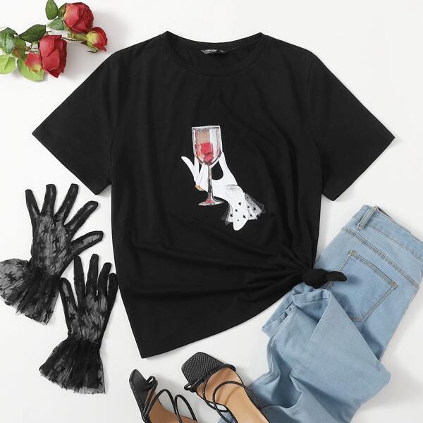 

Plus Wineglass & Hand Graphic Tee With Mesh Gloves, Black