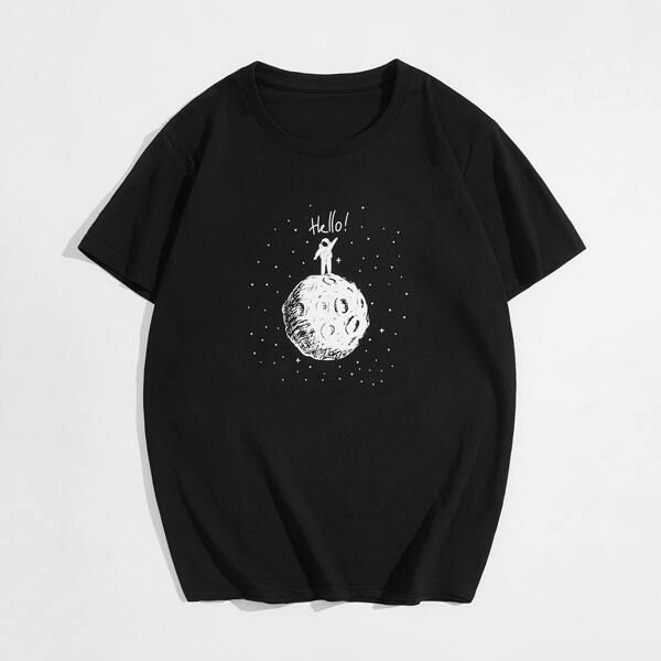 

Men Astronaut And Planet Print Tee, Black