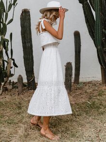 Simplee 結飾帶打褶腰荷葉邊下擺棉布燒花吊帶連衣裙