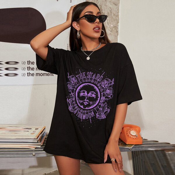 

Graphic And Floral Print Oversized Tee, Black