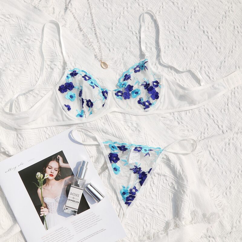 

Embroidered Mesh Underwire Lingerie Set, Blue