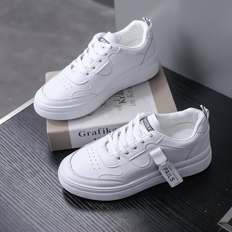 

Solid Lace-up Skate Shoes, White
