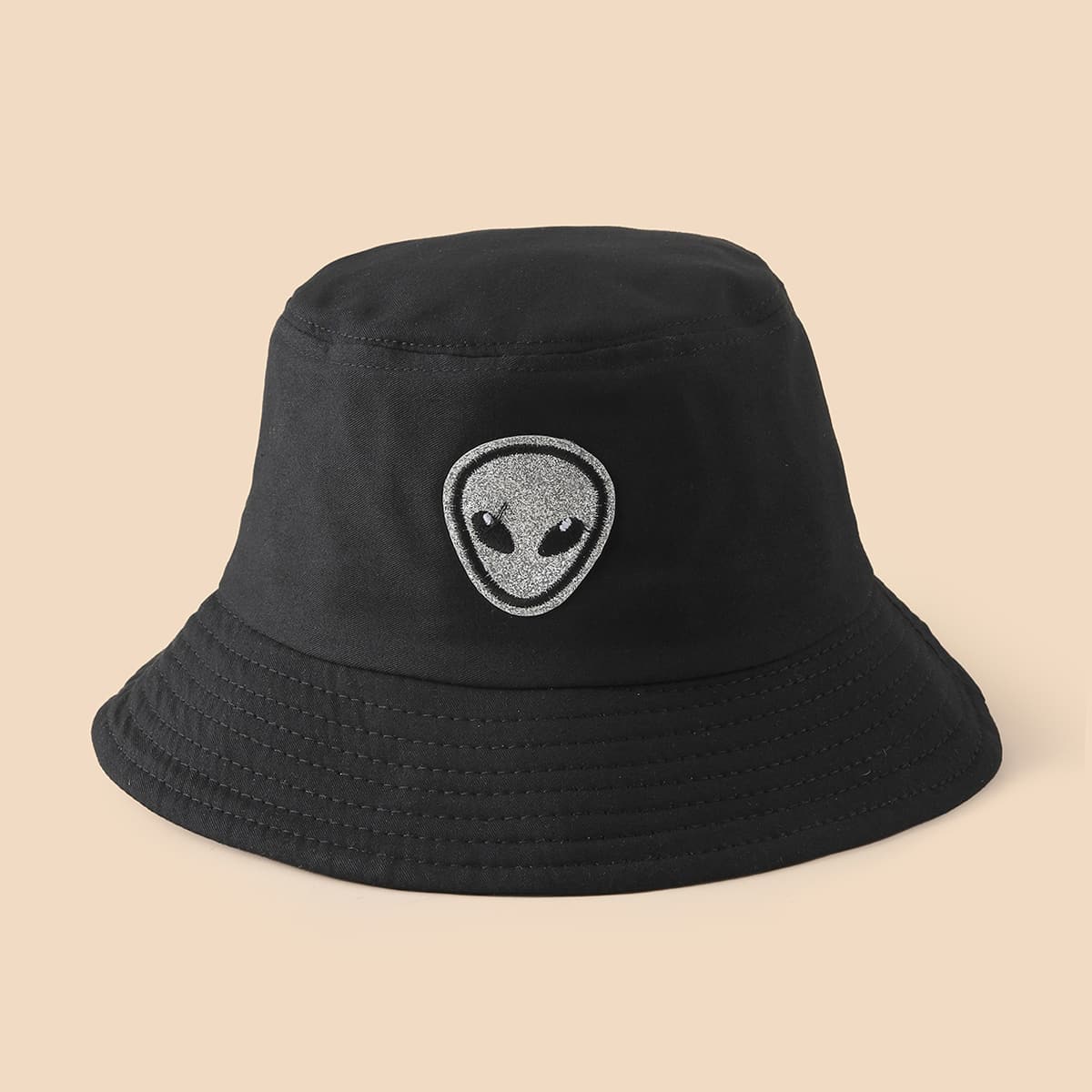 

Alien Graphic Bucket Hat, Black