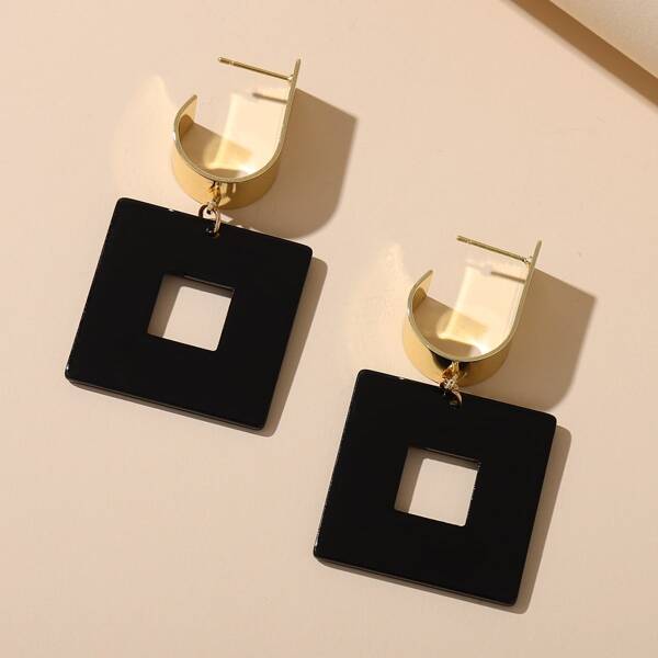 

Geo Design Drop Earrings, Black