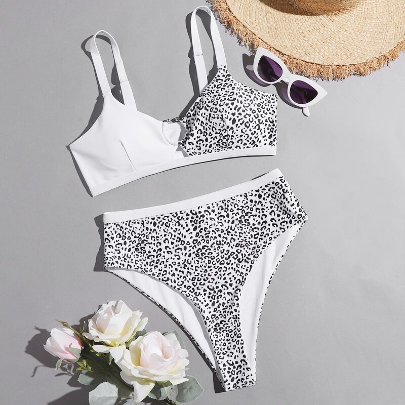 

Leopard Ring Decor Bikini Swimsuit, Black and white