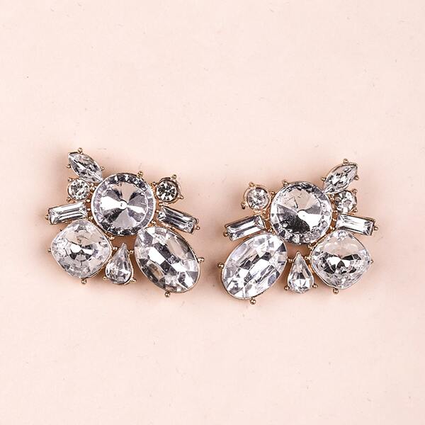 

Rhinestone Decor Stud Earrings, White