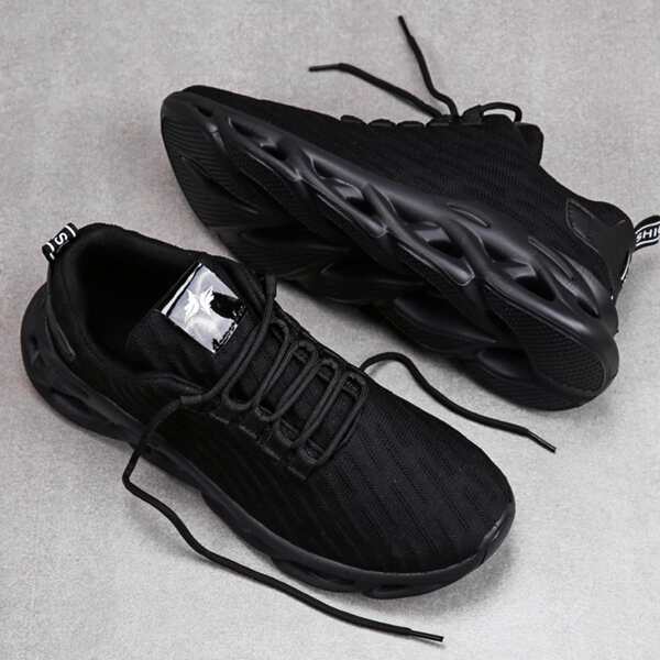 

Men Lace Up Front Chunky Sneakers, Black