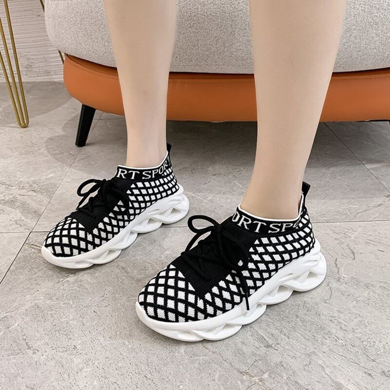 

Argyle Lace-up Knit Chunky Sneakers, Black and white