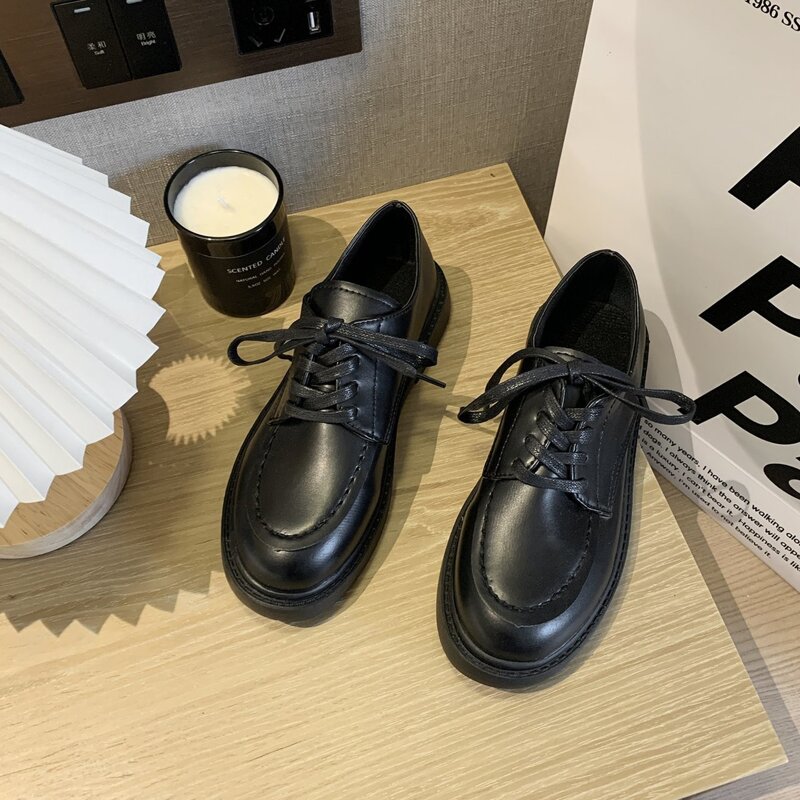 

Lace-up Front Oxfords, Black