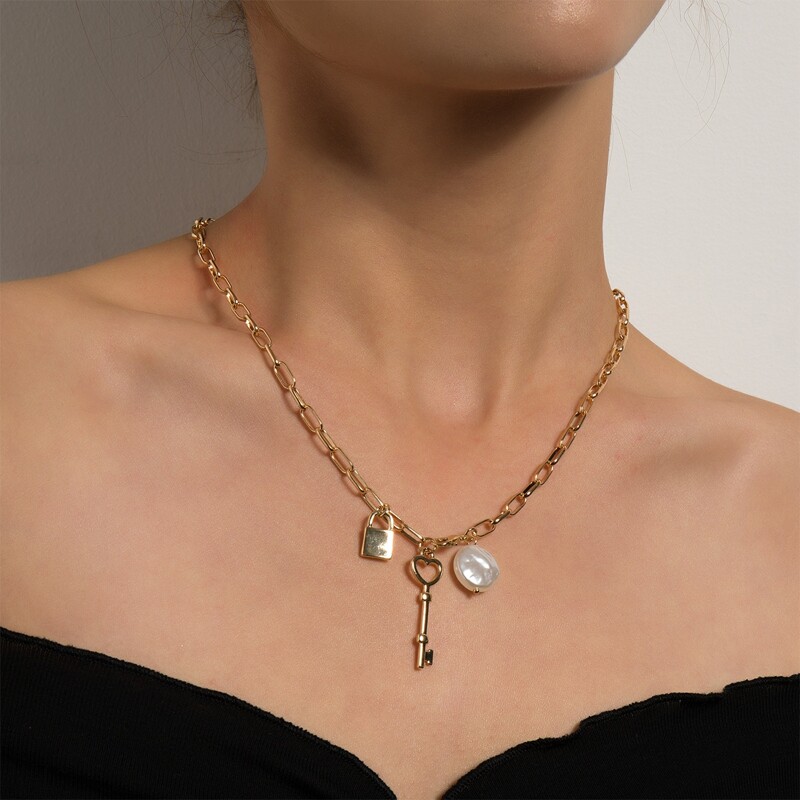 

Lock & Key Pendant Necklace, Gold