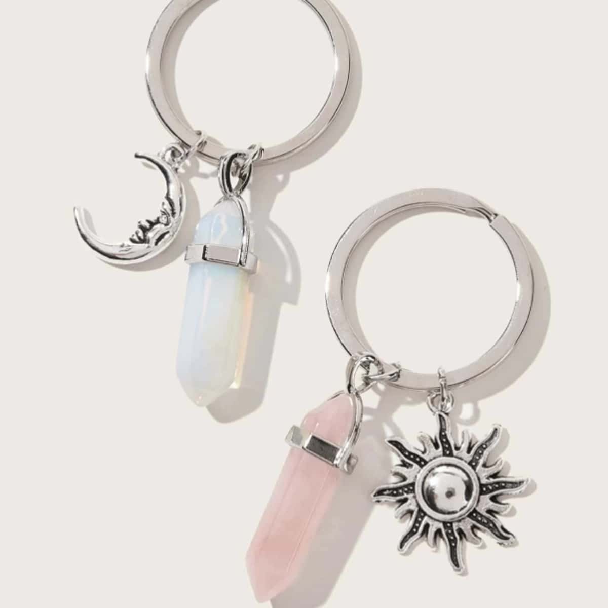 

2pcs Moon & Sun Keychain, Multicolor
