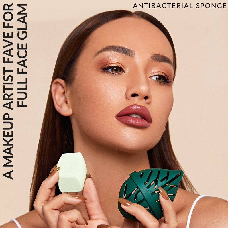 

Multi-Faceted Makeup Sponge, Green