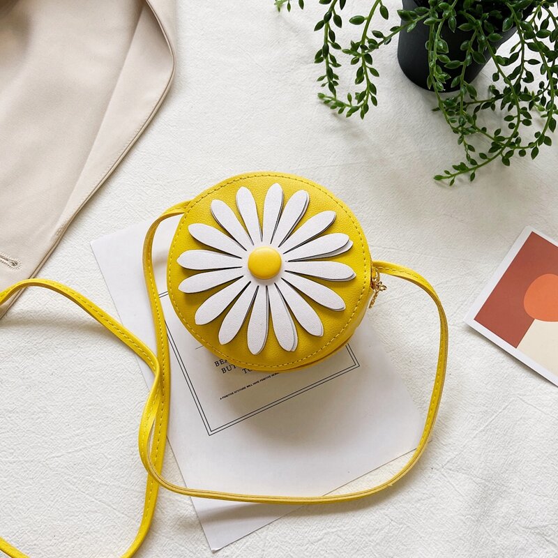 

Flower Pattern Round Bag, Yellow