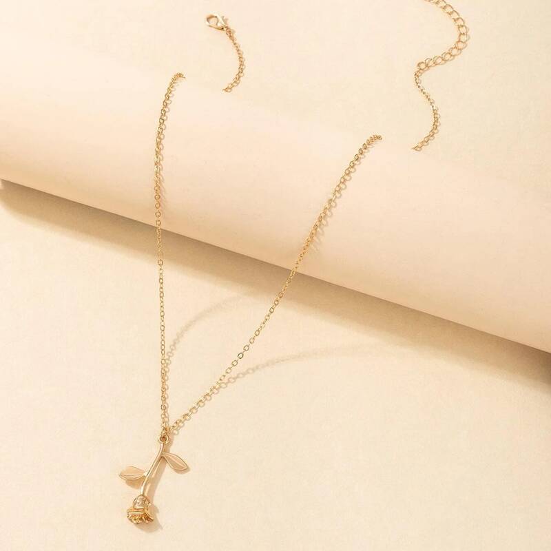 

Rose Pendant Necklace, Gold