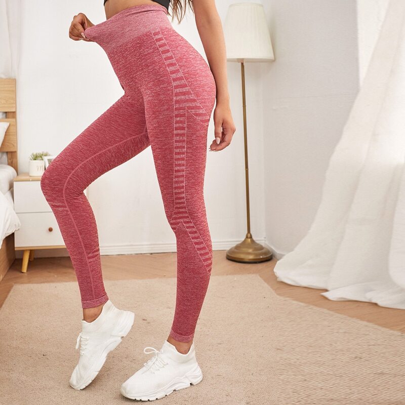 

Seamless Striped Space Dye Sports Leggings, Pink