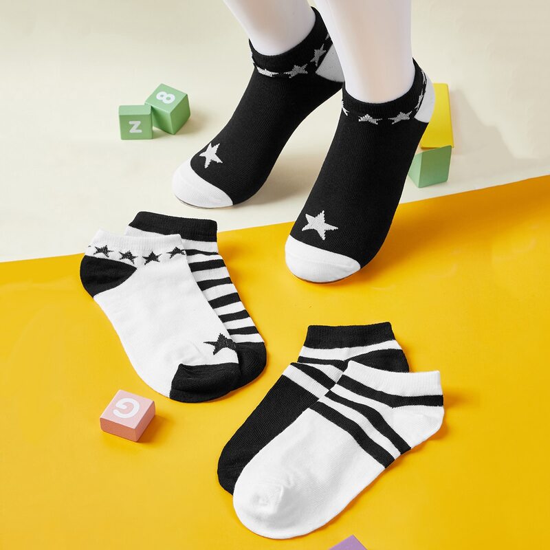 

5pairs Striped & Star Pattern Ankle Socks, Black and white