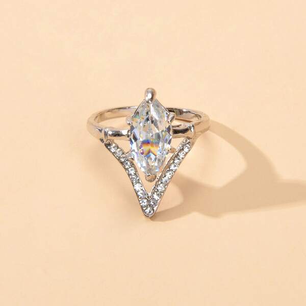 

Rhinestone Decor Ring, Silver