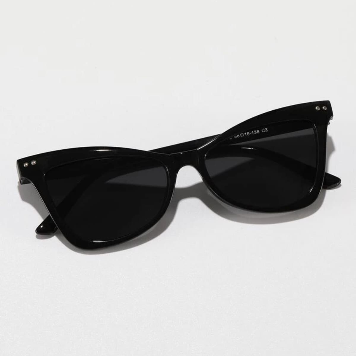 

Cat Eye Sunglasses