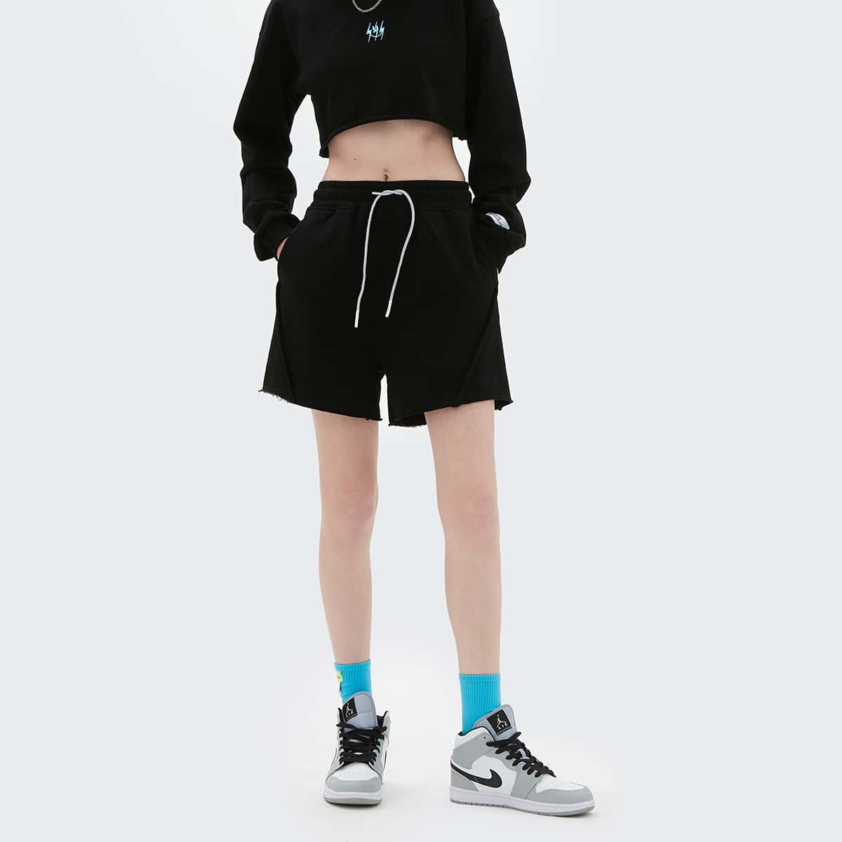 

Drawstring Waist Raw Hem Track Shorts, Black