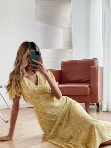 小碎花後繫帶A字型洋裝 - 黃色 - 查看 3