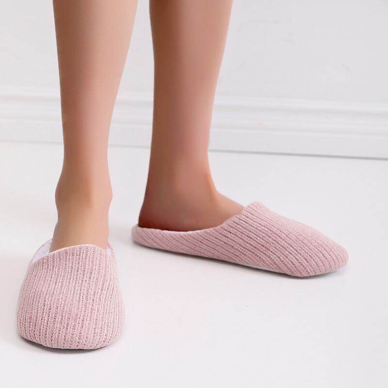 

Round Toe Knit Slippers, Pink