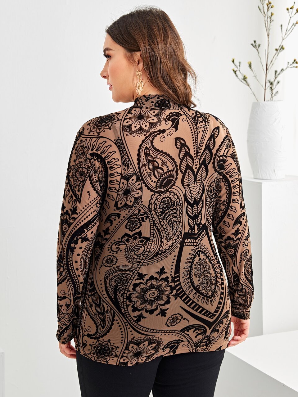 Plus Mock-Neck Paisley Print Mesh Top Fall