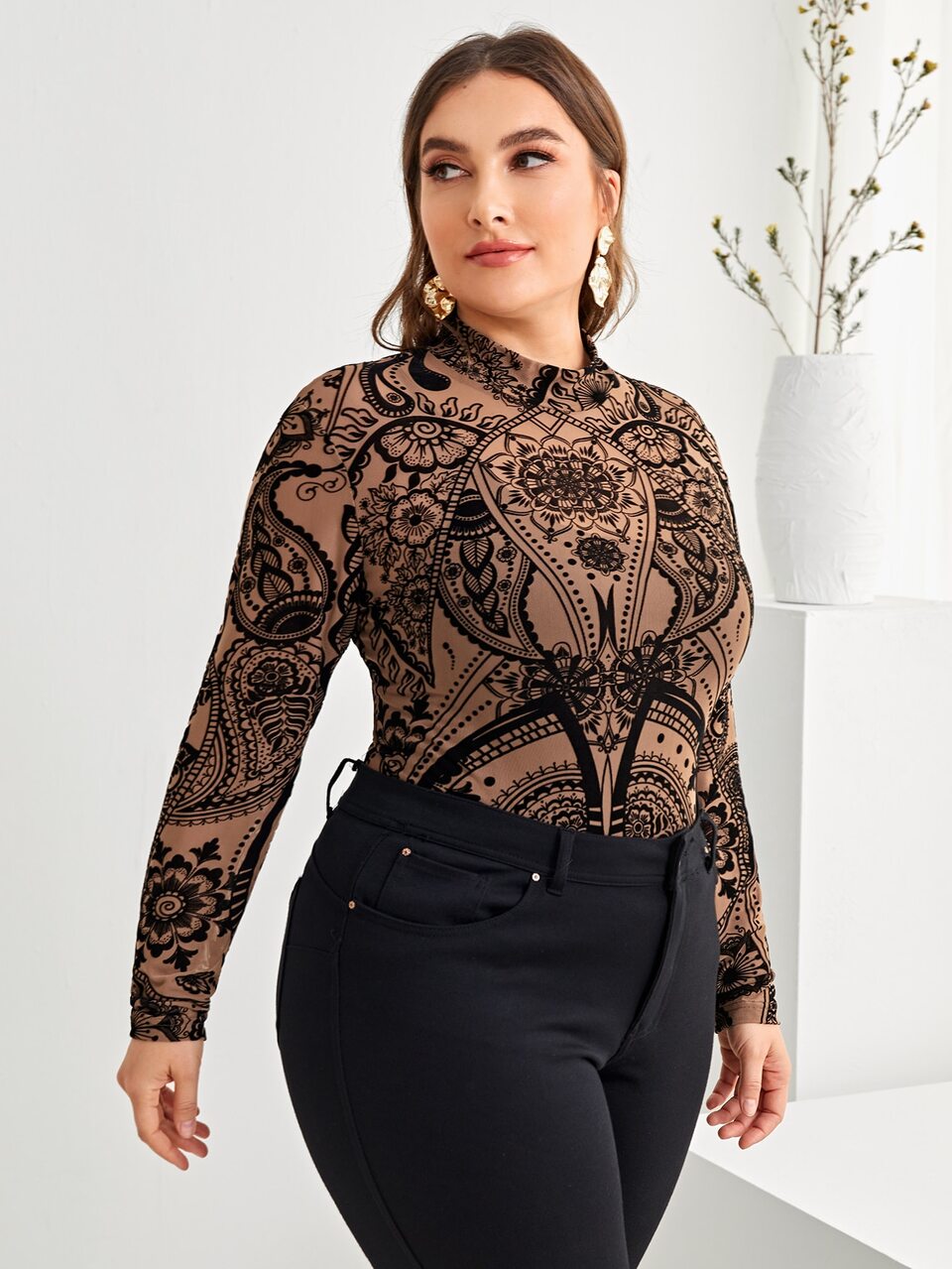 Plus Mock-Neck Paisley Print Mesh Top Fall