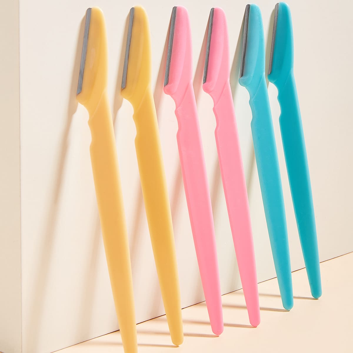 

6pcs Eyebrow Trimming Knife, Multicolor