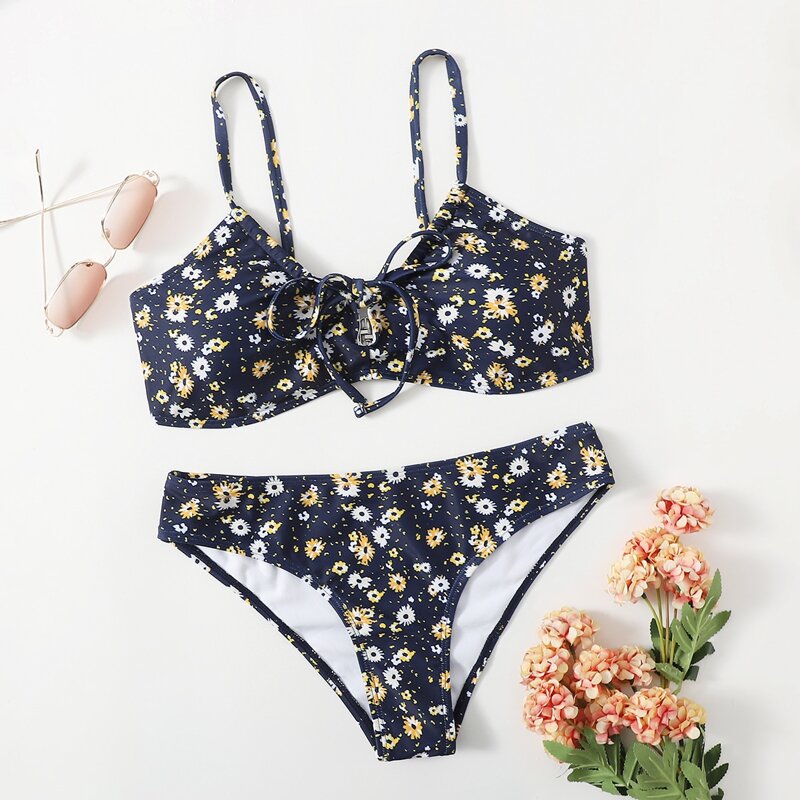 

Ditsy Floral Bikini Swimsuit, Multicolor