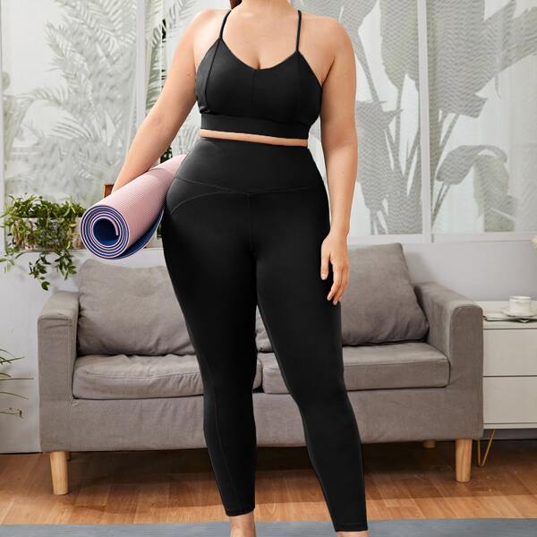

Plus Solid Cut Out Back Sports Bra & Leggings, Black