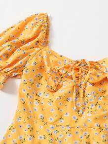 Soleia Puff Sleeve Ruched Front Ditsy Floral Dress - Yellow - View 4