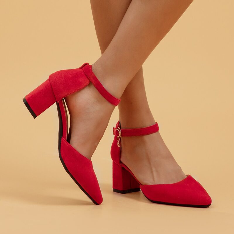 

Point Toe Chunky Heeled Ankle Strap Pumps, Red