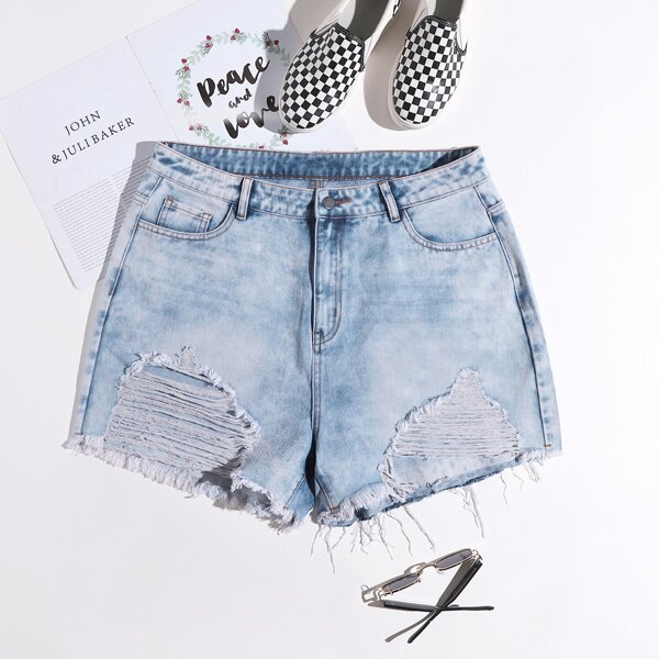 

Plus Ripped Raw Hem Denim Shorts, Light wash