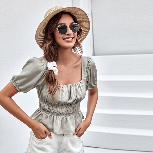 

Square Neck Ruched Bust Peplum Blouse, Light grey