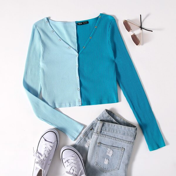 

Two Tone Popper Button Tee, Blue