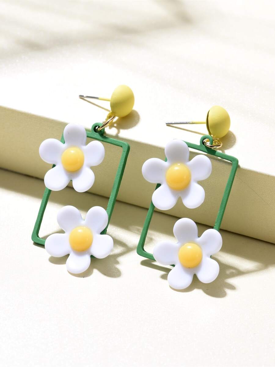 Flower Decor Geometric Drop Earrings - Multicolor - View 1