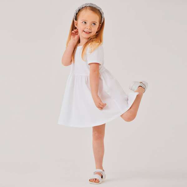 

Toddler Girls Solid Smock Dress, White