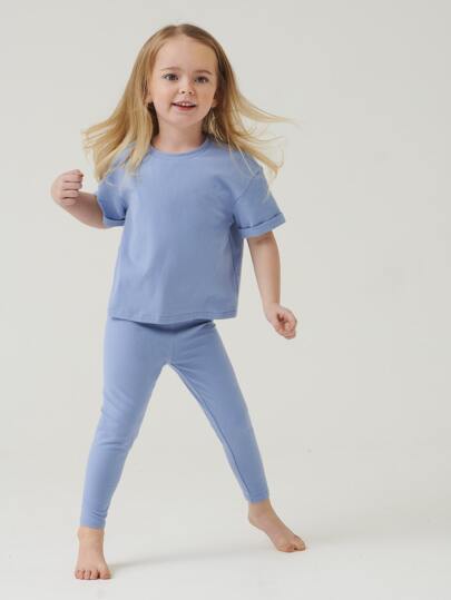 طقم تي شيرت للبنات الصغار قطن موحدة اللون اكمام مطوية وطماق