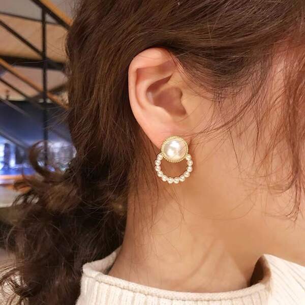 

Faux Pearl Decor Stud Earrings, White