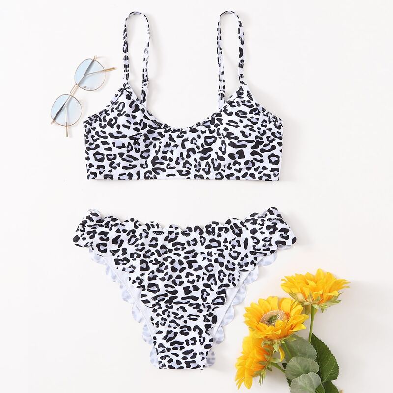 

Leopard Scallop Trim Bikini Swimsuit, Black and white